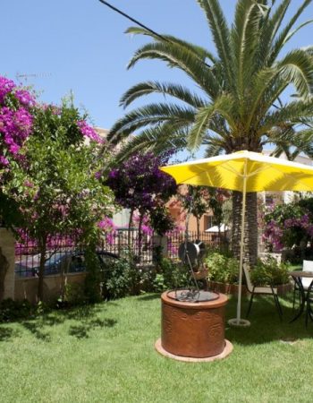 Nikolas Suites