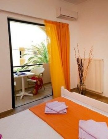 Nikolas Suites